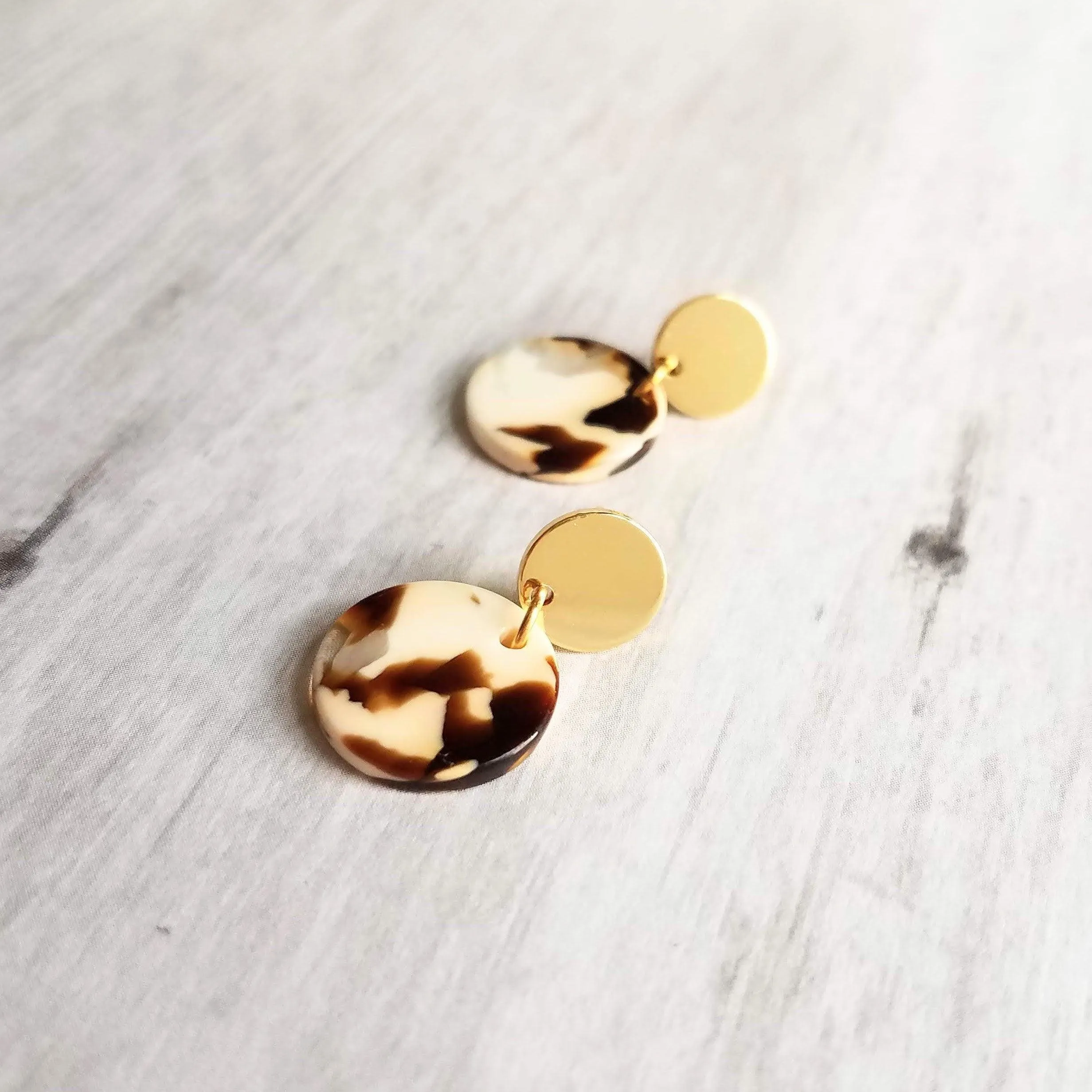 80s Earrings, chunky earrings, gold tortoise shell earring, thick plastic earring, acrylic earring, brown cream clear, sterling silver posts