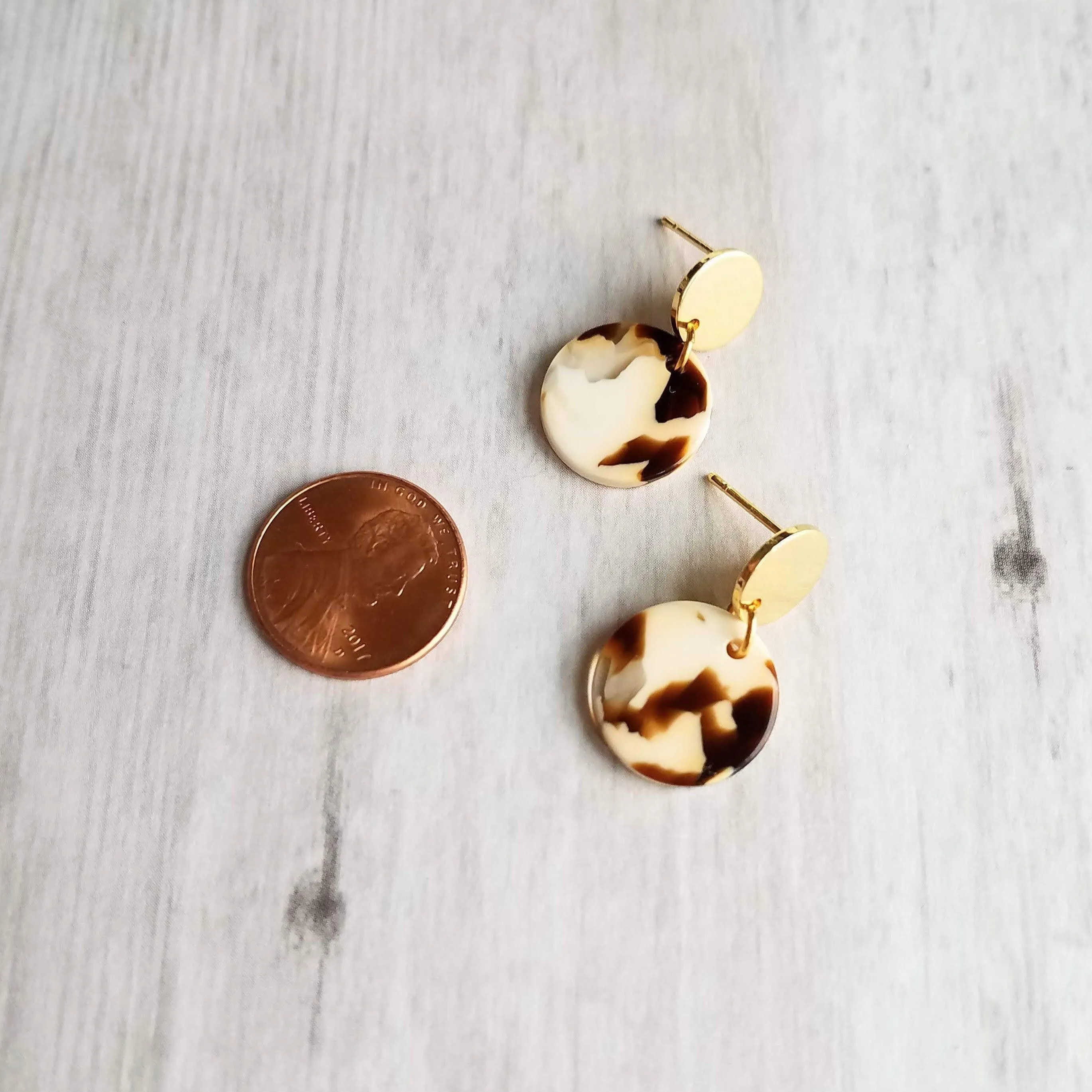 80s Earrings, chunky earrings, gold tortoise shell earring, thick plastic earring, acrylic earring, brown cream clear, sterling silver posts
