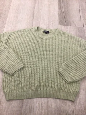 Art class green sweater-10/12
