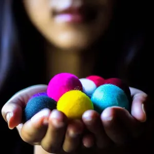 Crafting Joy with 2 cm Felt Balls: Vibrant and Versatile - 300 pcs