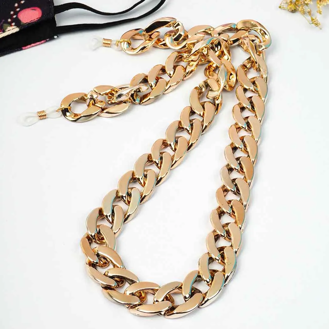 Curb Mask Chain