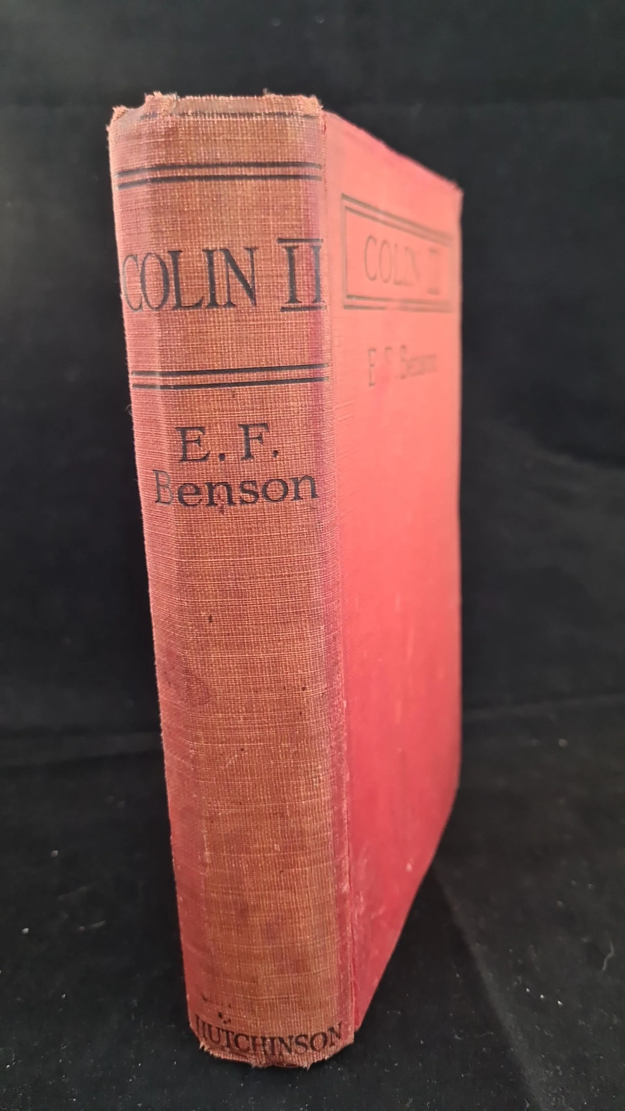 E F Benson - Colin II. Hutchinson, 1925