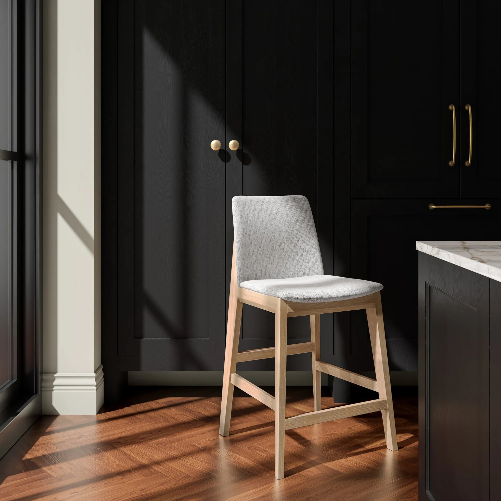 Elegant Oak Vegan Leather Stool