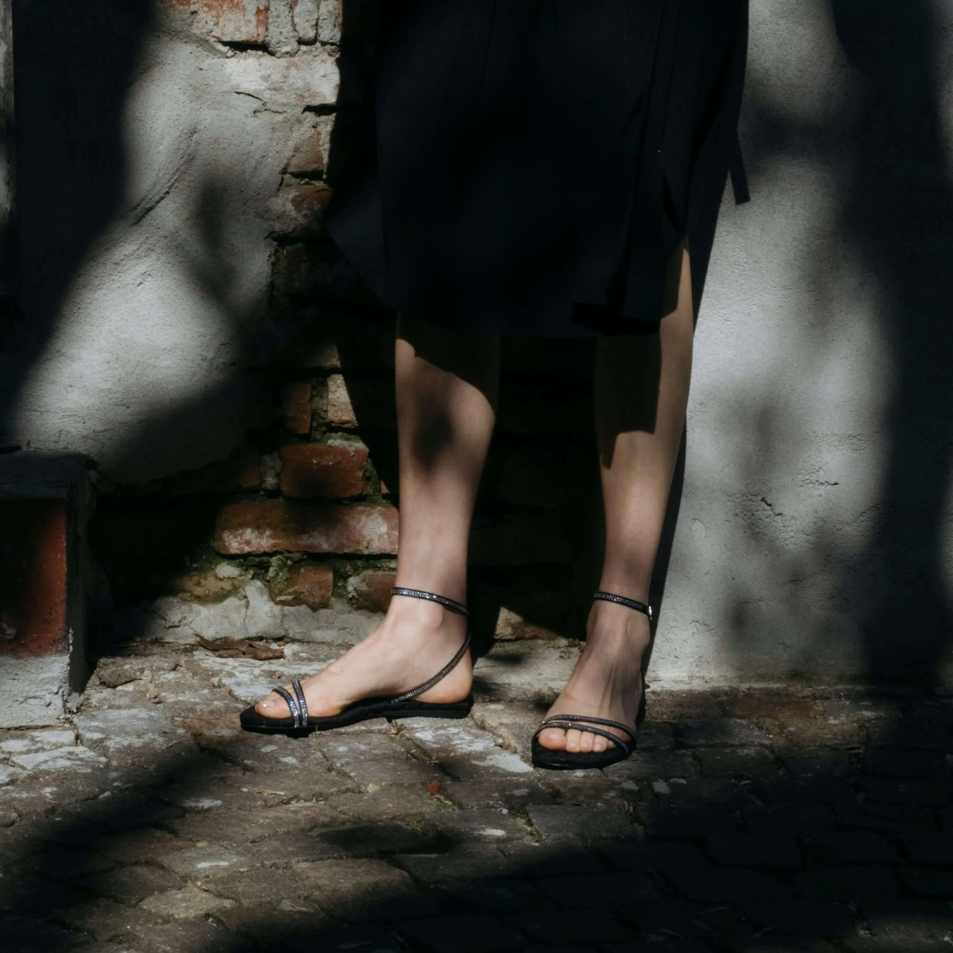 FAYE | Black Crystal - Sandals