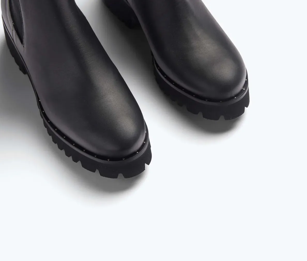 FRĒDA SALVADOR: BROOKE RAIN RESISTANT CHELSEA BOOT