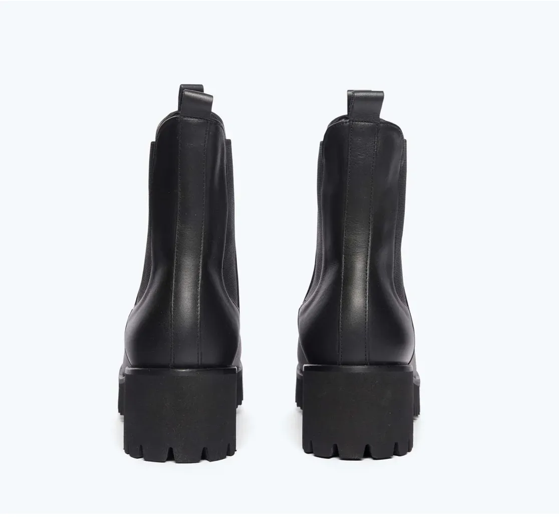 FRĒDA SALVADOR: BROOKE RAIN RESISTANT CHELSEA BOOT