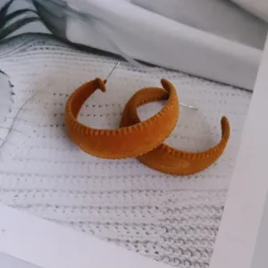 just-lil-things-brown-half-hoop-earrings-jlt10969