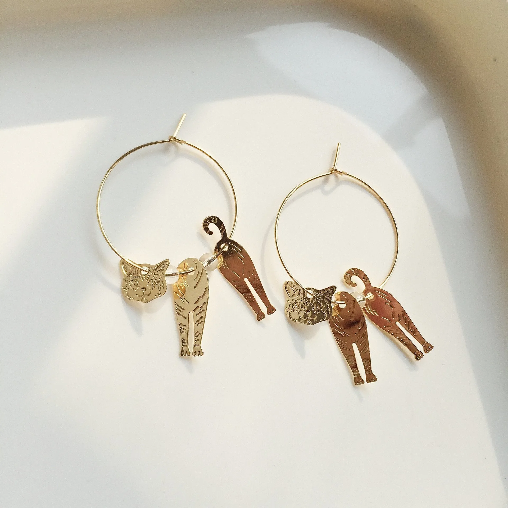 just-lil-things-clip-on-earring-gold-earring-jlt10160