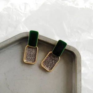 just-lil-things-green-earrings-pin-earrings-jlt10339