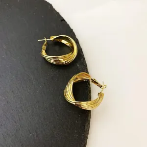 just-lil-things-hoop-earring-gold-earring-jlt10559