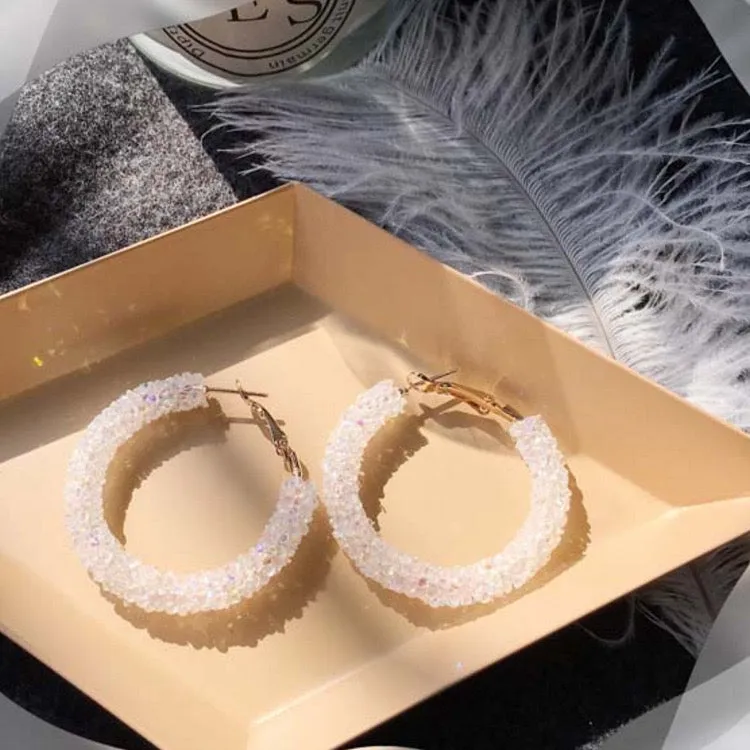 just-lil-things-hoop-earring-white-earring-jlt10580