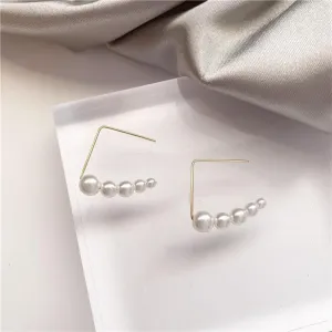 just-lil-things-pin-earrings-gold-earrings-jlt10183