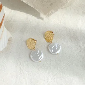 just-lil-things-pin-earrings-gold-earrings-jlt10400