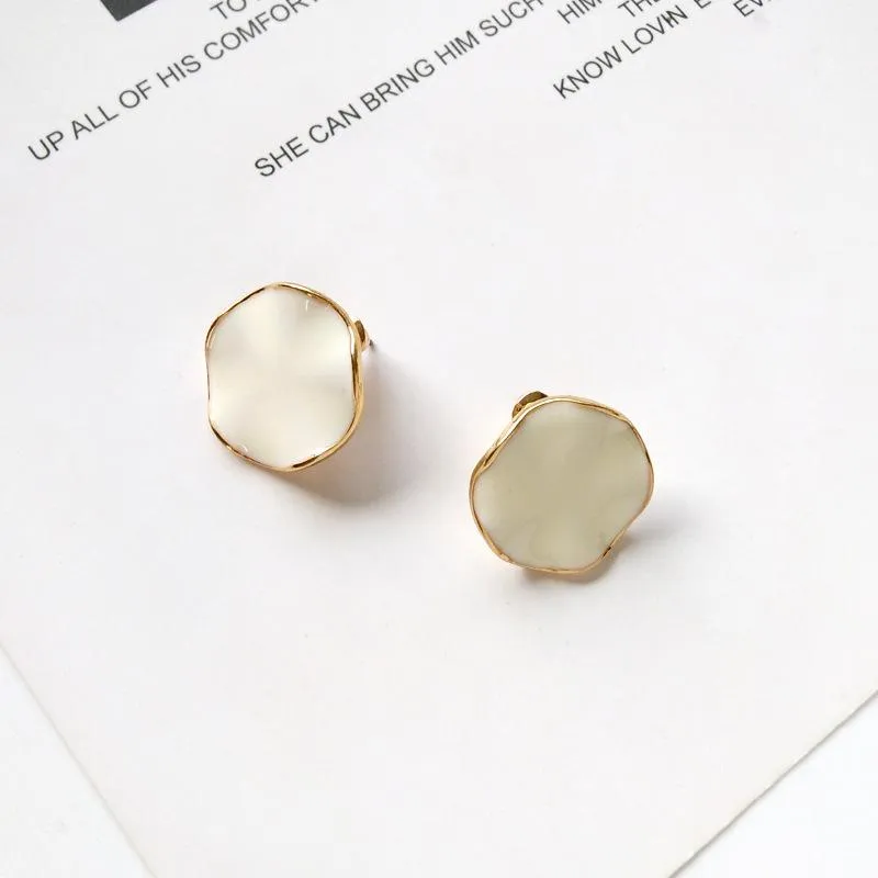 just-lil-things-white-earrings-pin-earrings-jlt10335