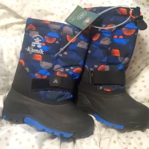 Kid snow boot, kamik NWT size 1, black/Bleu
