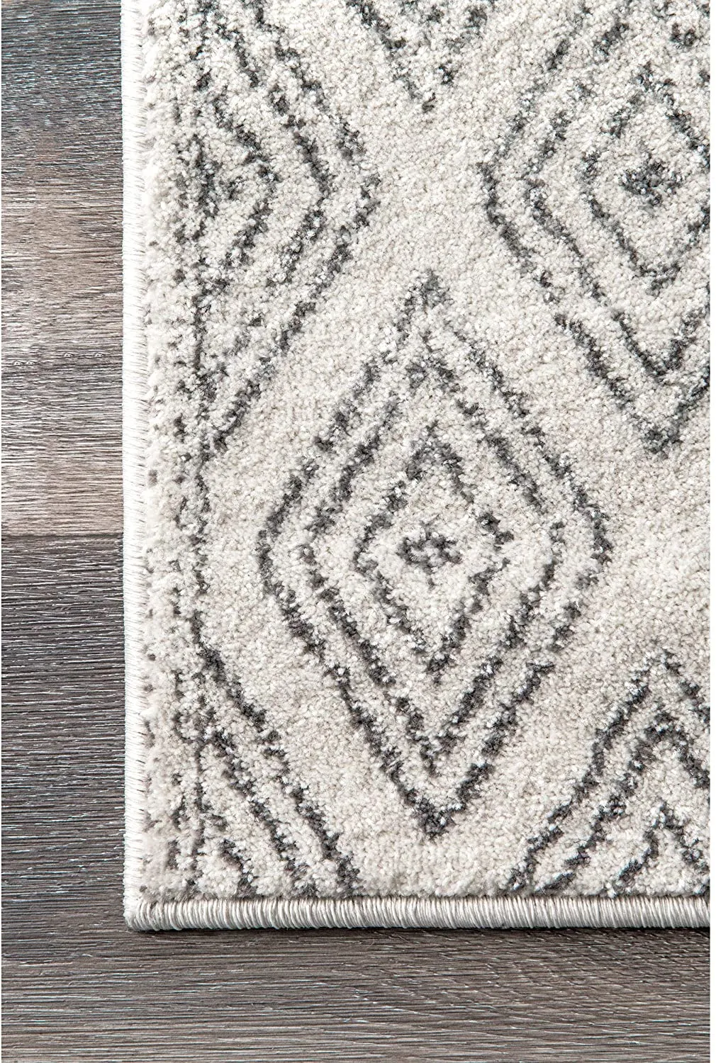 New nuLOOM Sarina Diamonds Runner Rug, 2' 8" x 8', Grey! Features a Moroccan pattern and is made of 100% polypropylene