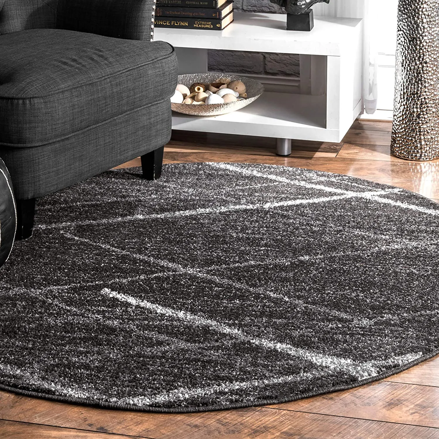 New nuLOOM Thigpen Contemporary Area Rug, 3' x 5' Oval, Dark Grey! Kid and pet friendly and perfect for high traffic areas of your home