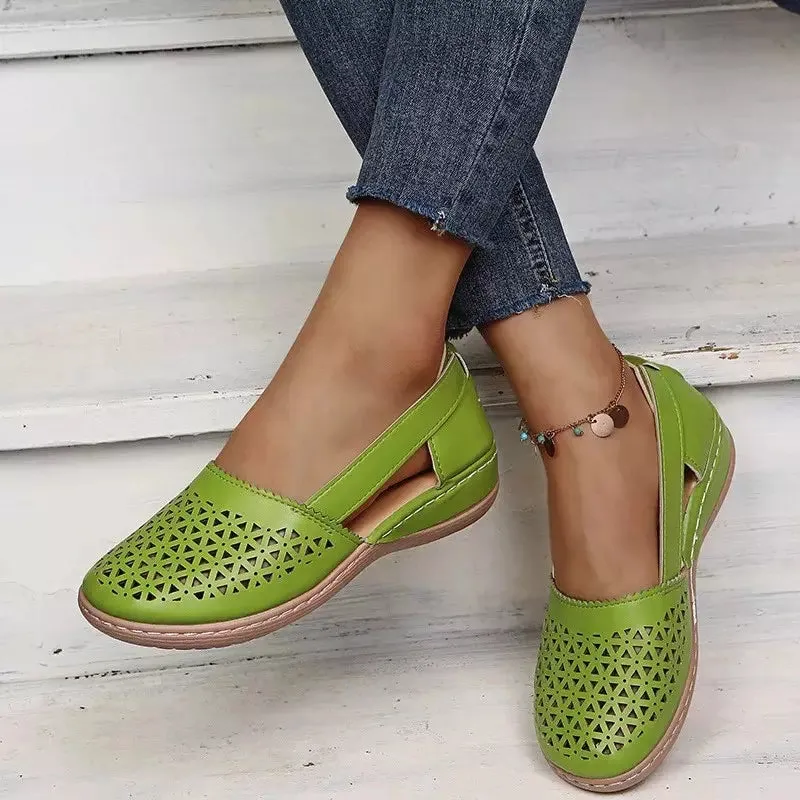 Orthopedic leather sandals