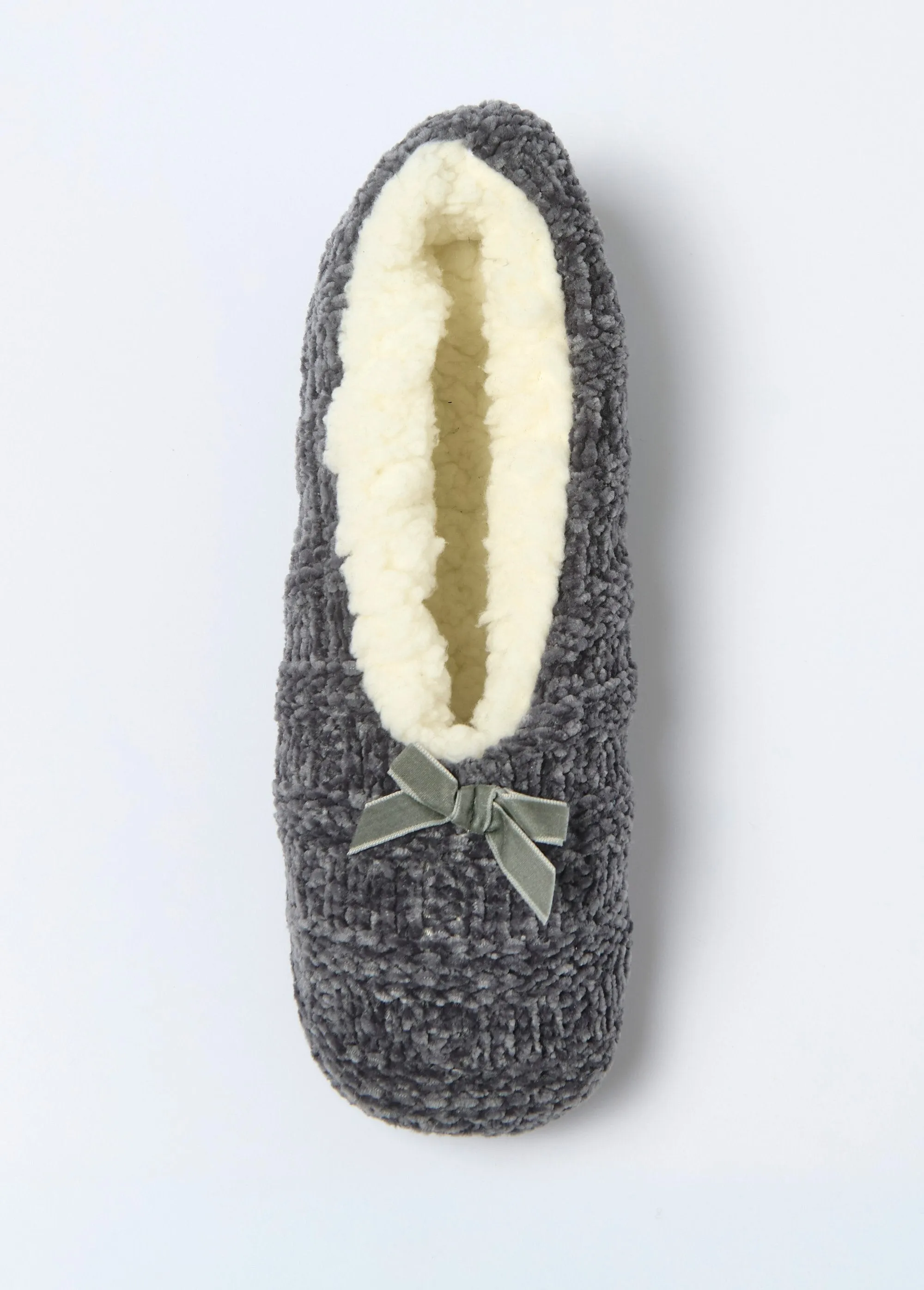 Plush knit slippers