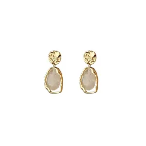 resine-artifical-marble-white-earrings-jlt11227