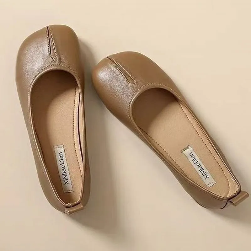 Retro Soft Sole Slip-On Ladies Leather Shoes