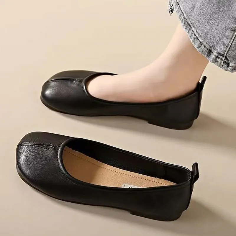Retro Soft Sole Slip-On Ladies Leather Shoes
