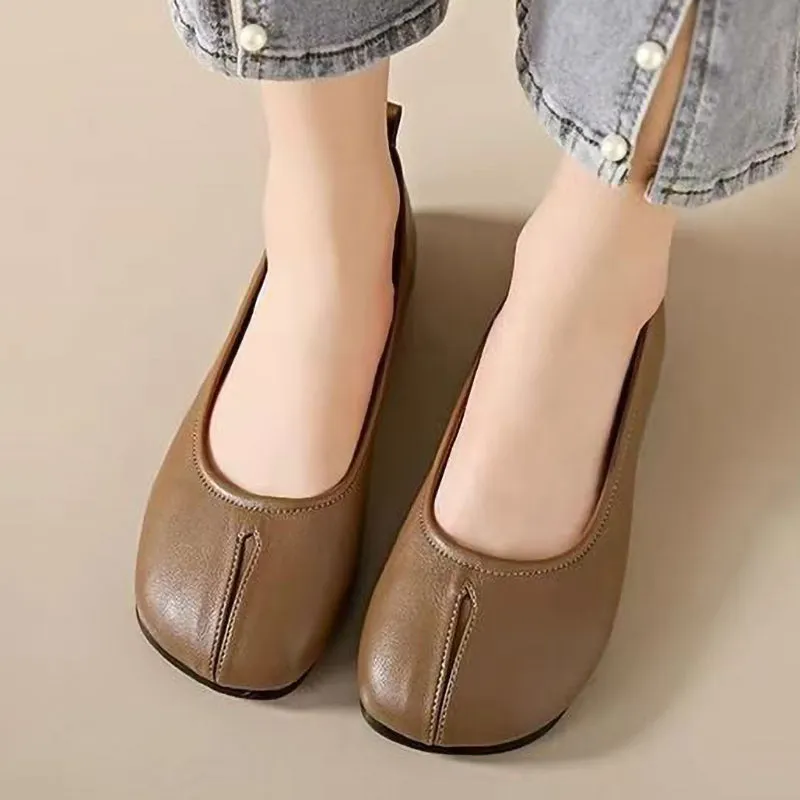 Retro Soft Sole Slip-On Ladies Leather Shoes