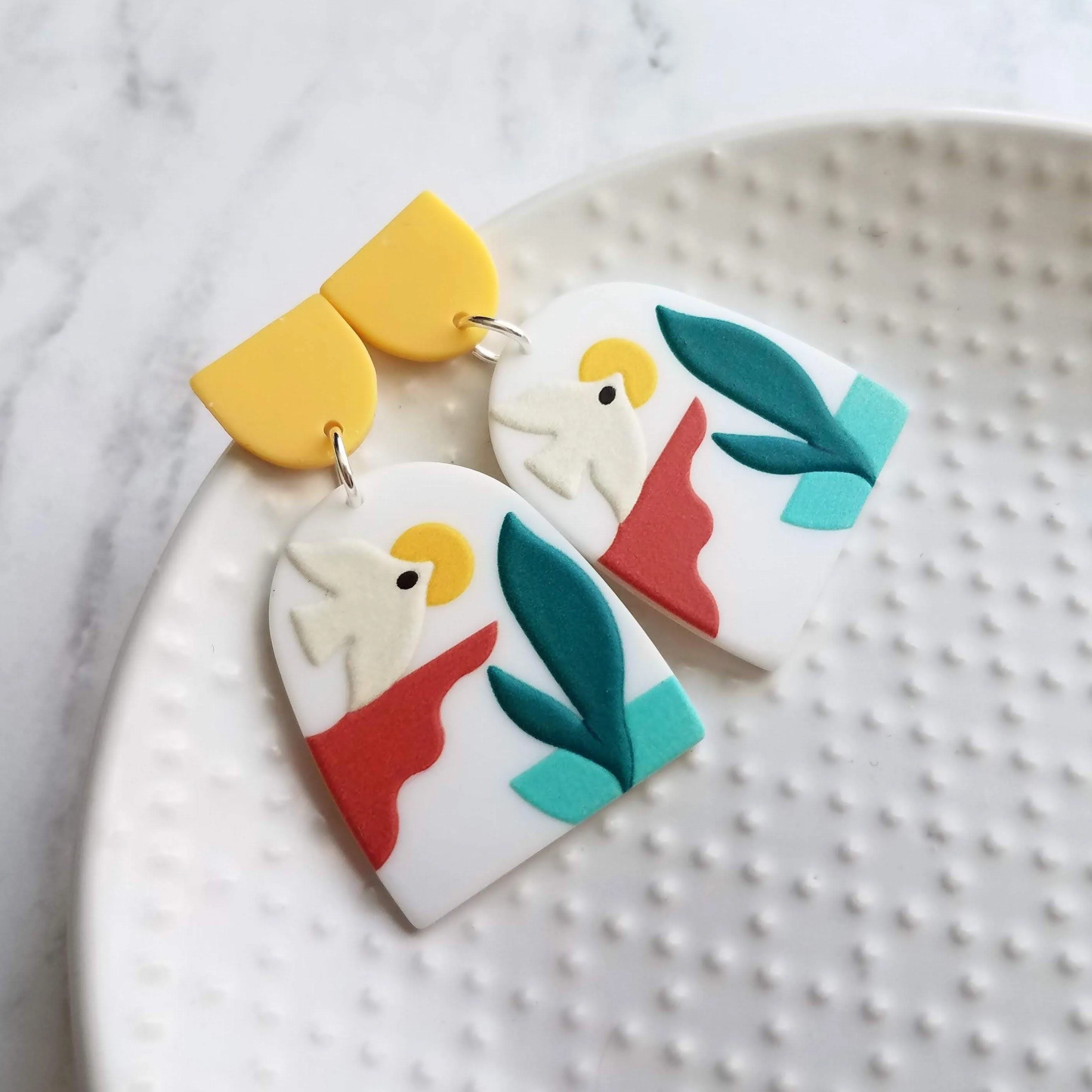 Sunset Earrings, large 80s earring, flying bird earring, tropical earring, scenery earring, chunky acrylic earring, plastic earring, white