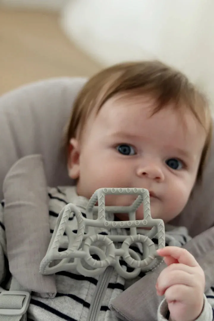 TEETHER | GREY DIGGER