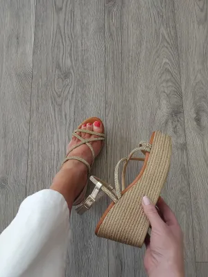 Tim & Simonsen - Kelso Cristal Gold Diamanté Wedge