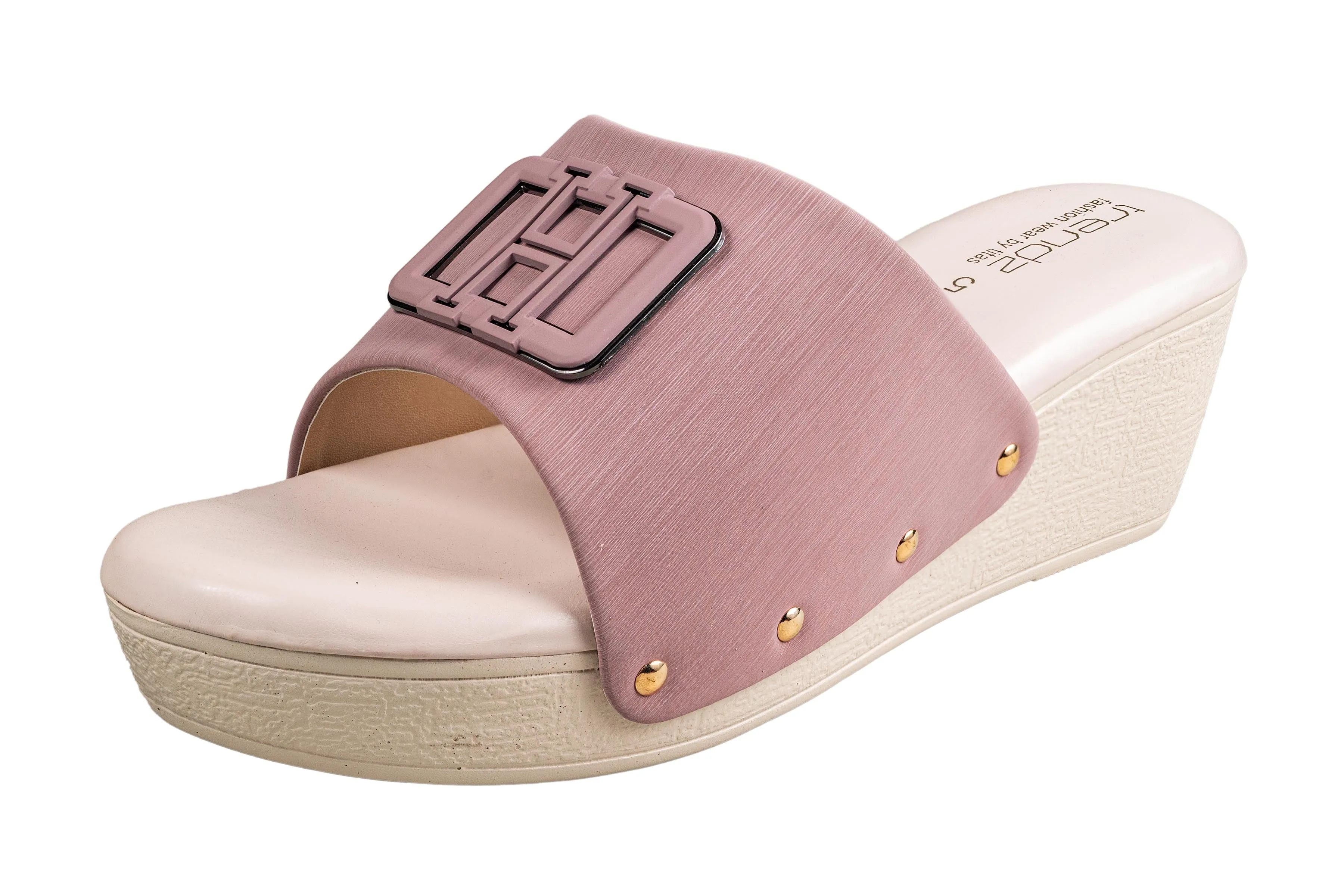 Trendz Ladies Rose Gold Chappal (Trnz C 250225)