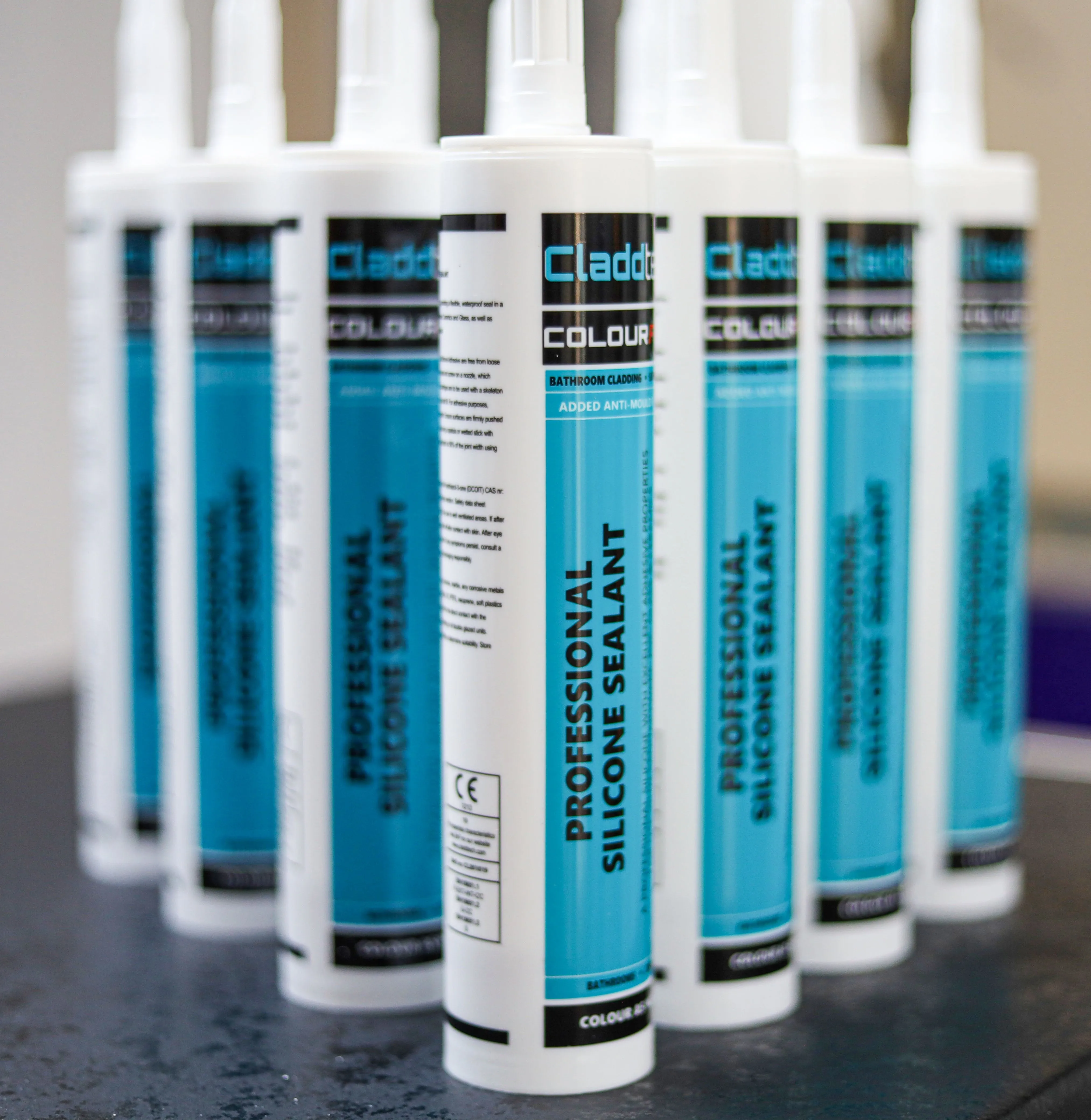 White Adhesive & Sealant Combined for Cladding Panel Installations
